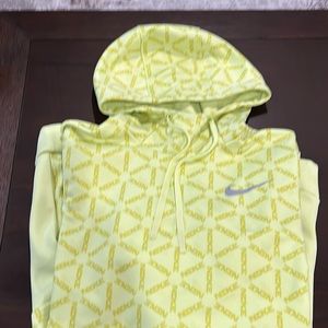 Nike Therma Fit Men’s Size Large